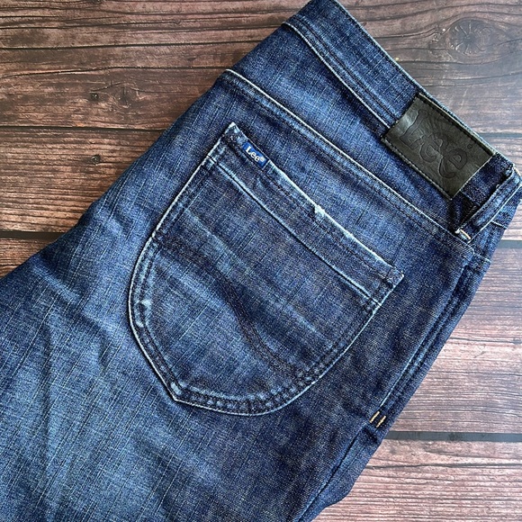 LEE | Lo Rize Straight denim jean shorts - Picture 8 of 9